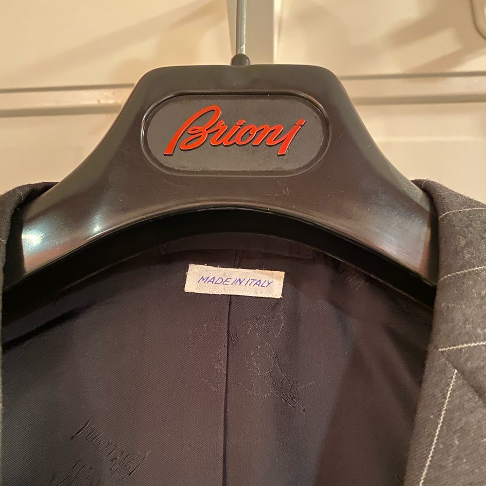 Brioni men’s 40S pinstripe suit